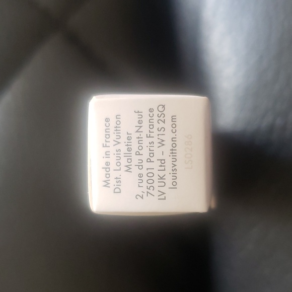 Louis Vuitton Coeur Battant eau de parfum 2 ml spray - Picture 3 of 5